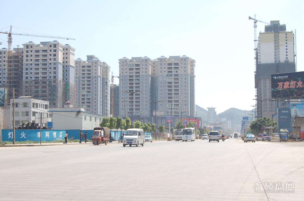 興義市桔山大道