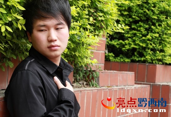 QQ截圖20120427110413.jpg