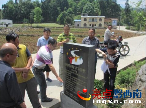 QQ截圖20150423124421wwww.jpg