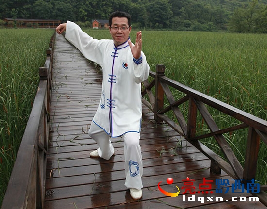 解興仁長(zhǎng)壽之鄉(xiāng)與太極拳延年益壽之迷 (5).jpg
