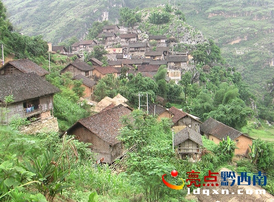 布依村寨 王封杰 攝 (1).jpg