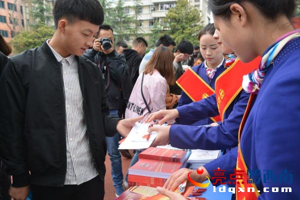 DSC_0410_看圖王.jpg
